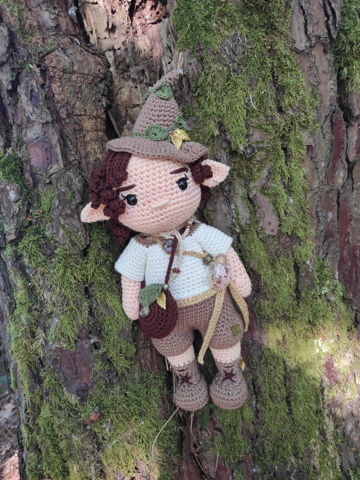 Henaël - Elfe Druide Herboriste - Crochet – Image 3