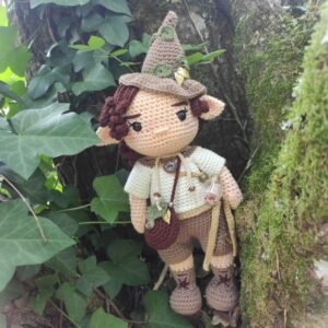 Henaël - Elfe Druide Herboriste - Crochet